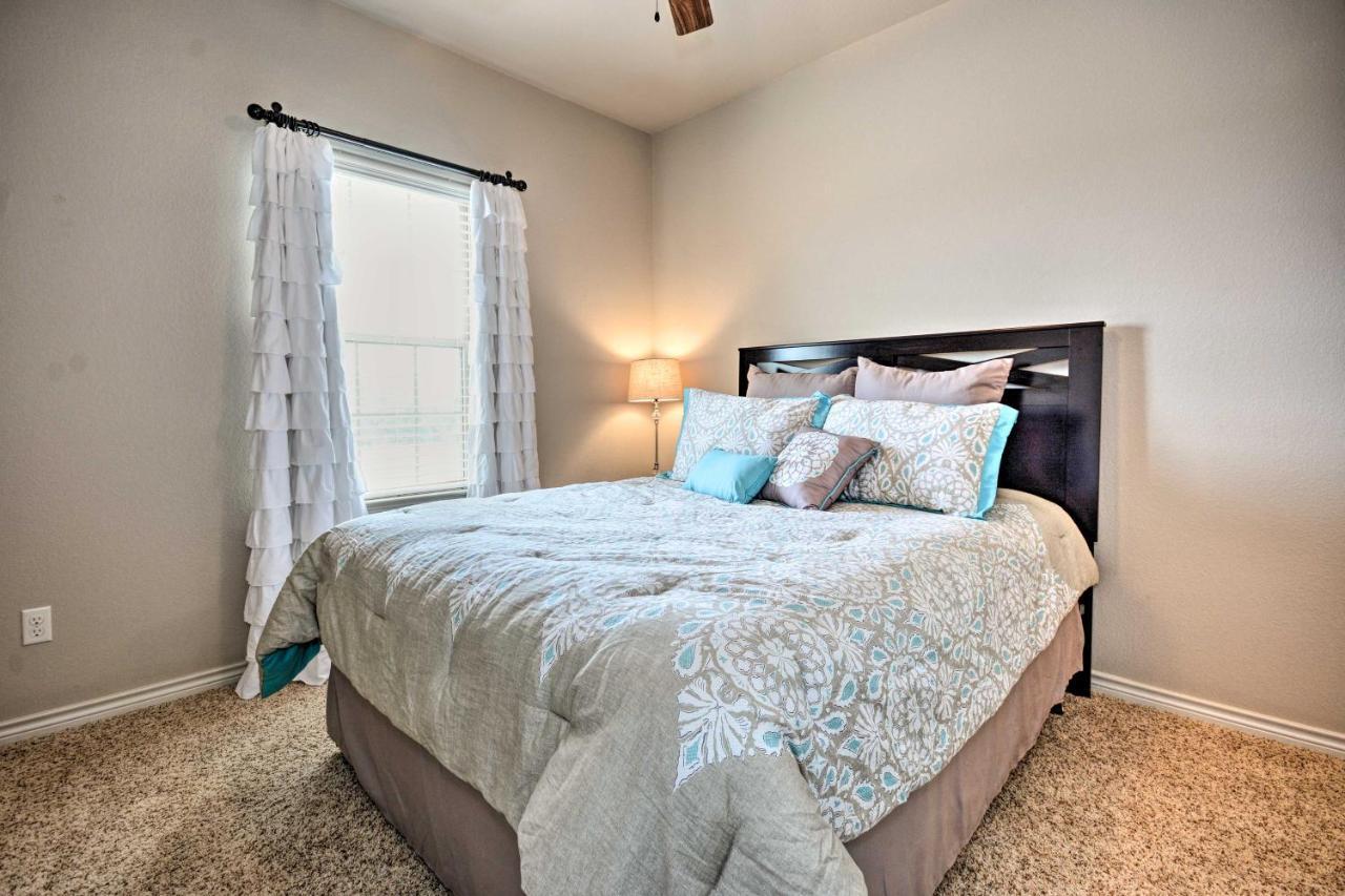 College Station Townhouse With Private Patioヴィラ エクステリア 写真